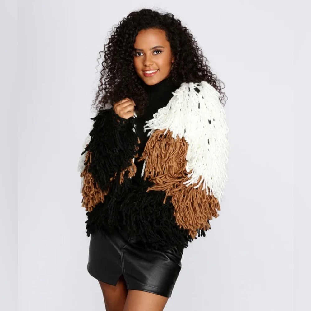 39. REVOLVE x Chrissy Teigen XS jacket